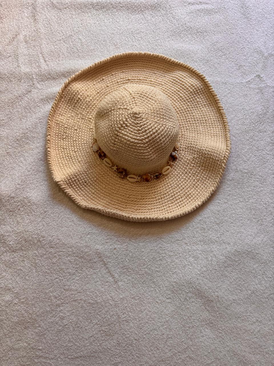 Chapeu de croche para praia