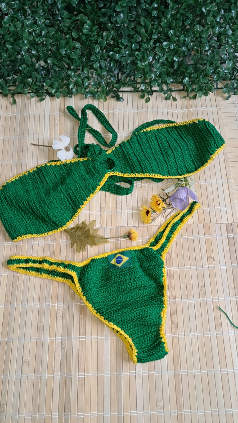 Biquini de crochê Brasil